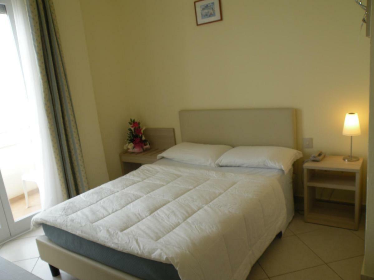 Hotel Parrini Follonica Εξωτερικό φωτογραφία
